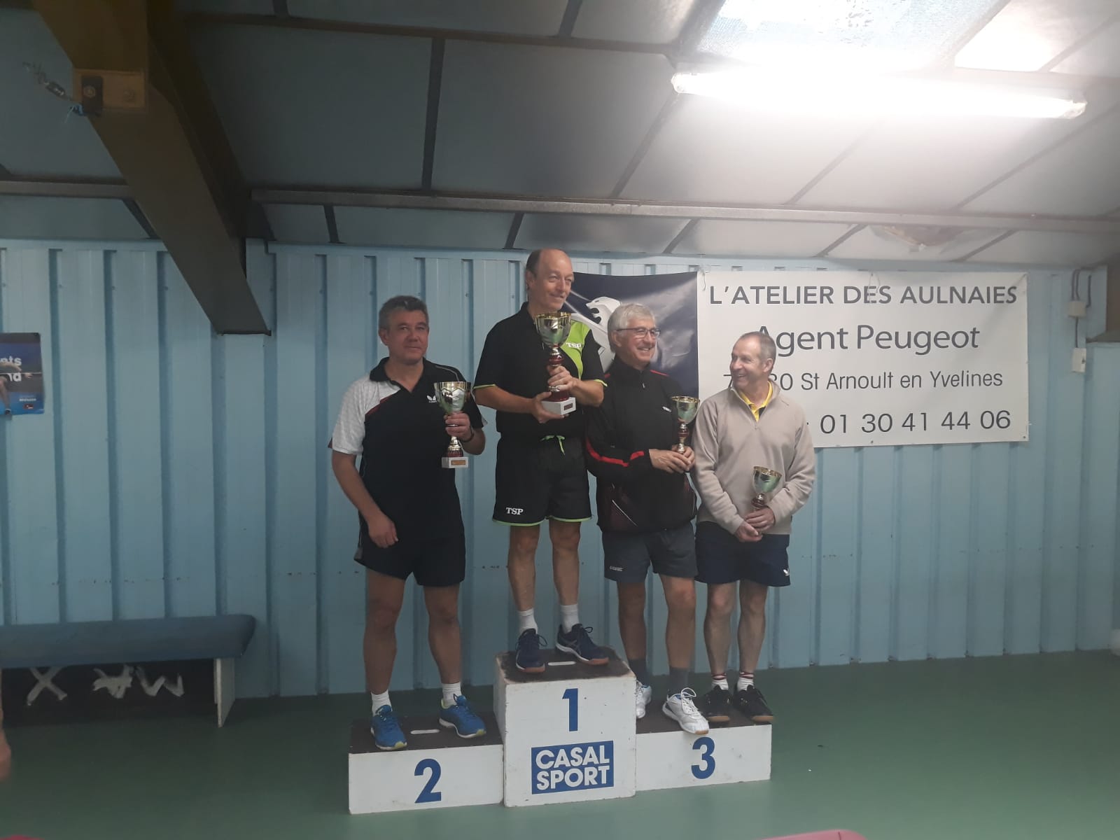 Podium Roger